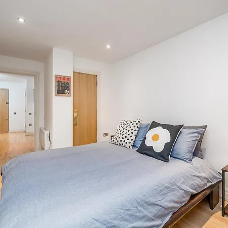 Apartment Spacious One Bed In Shoreditch *