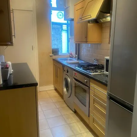 Modern One Bed Heart Of Greenwich Plumstead (Greater London)