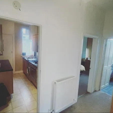Modern One Bed Heart Of Greenwich Apartment