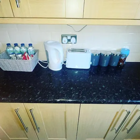 Modern One Bed Heart Of Greenwich *