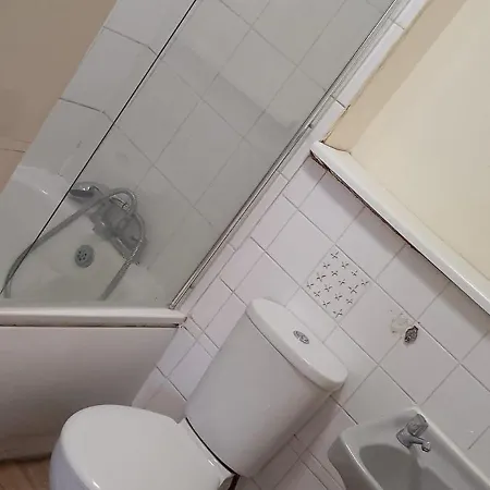 Modern In Southeast London * Plumstead (Greater London)