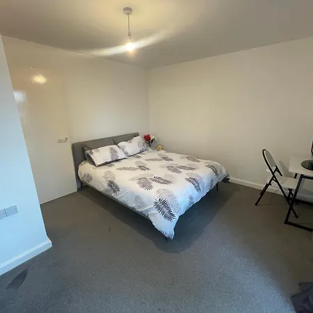 Luxurious Bedroom In One Bed Apartment Apartment