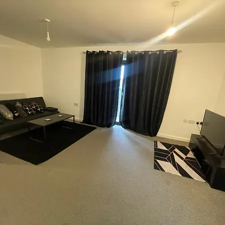Luxurious Bedroom In One Bed Apartment Apartment *