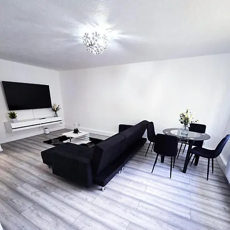 Apartment Kas Cosy 2 Bedroom In With Great Transportation Links Belvedere