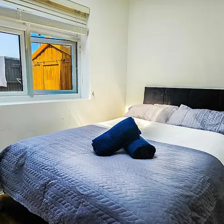 Apartment Cleave House Farnborough (Kent)