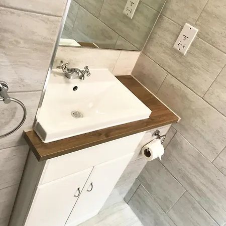 Gidea Park Hotell