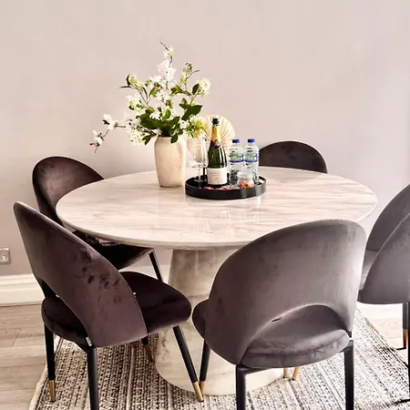 Apartment Stunning 2br In The Heart Of Chelsea London