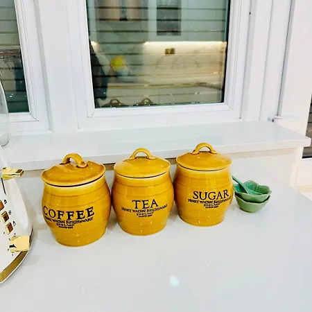 Peacock - Luxury 3 Bedroom In Greater London Orpington