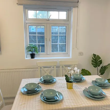 House Close To Tower Bridge Apartment