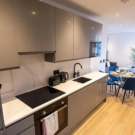 2b 2b Fast Wifi Bus 2min Apartamento *