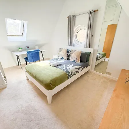 Detached House With Free Parking In Little Venice Near Paddington Hyde Park *