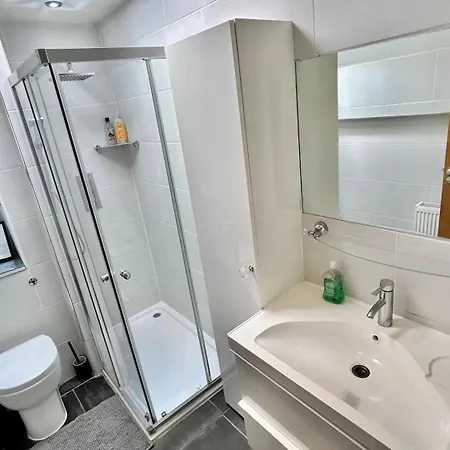 Detached House With Free Parking In Little Venice Near Paddington Hyde Park * London