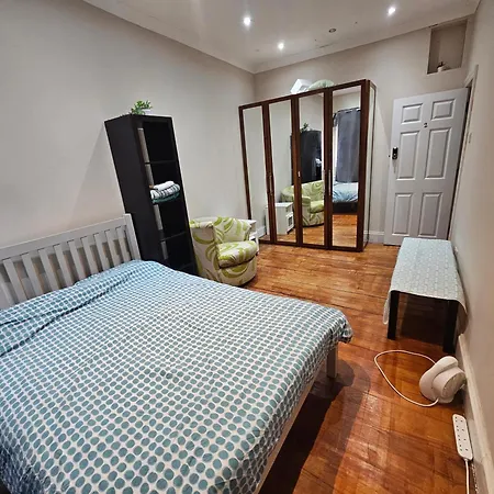 Private Direct Travel Heathrow & Ldn * London
