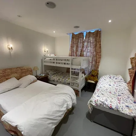 Apartment Bright Flat In South Kensington London