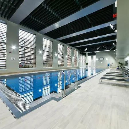 Apartamento Stunning Cosy With Pool & By
