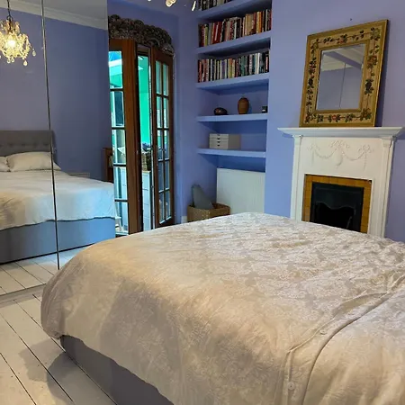 Stylish Near Notting Hill * London