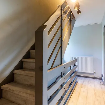 Spacious And Stylish 2 Bed Flat Apartment London