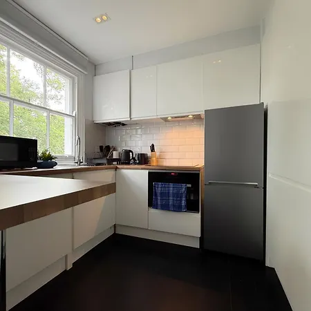 Apartment Joe's 2 Bedroom In Notting Hill *