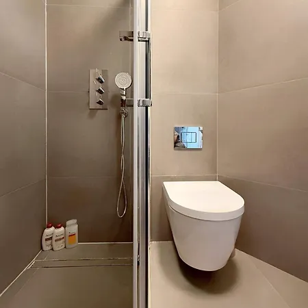 Joe's 2 Bedroom In Notting Hill London