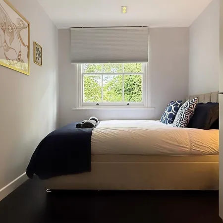 Apartment Joe's 2 Bedroom In Notting Hill *