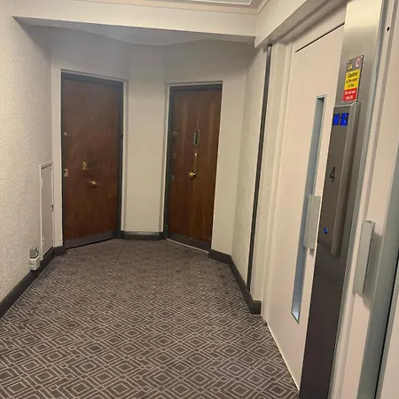 Apartment Flat In Oxford Street
