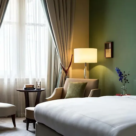 Hotel St Pancras London, Autograph Collection