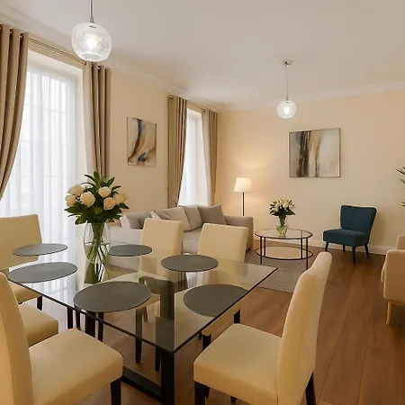 Park Lane Apartments/shaw House * לונדון