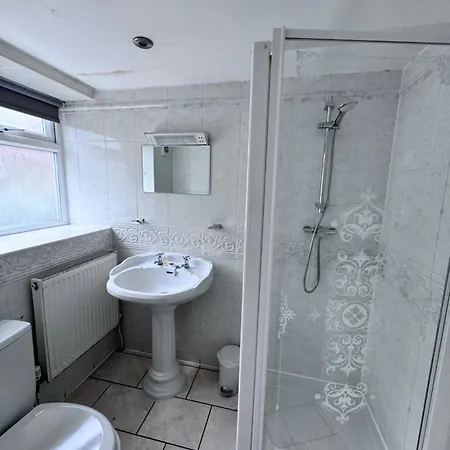 Gidea Park 3*