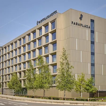 Park Plaza London, Park Royal 4*