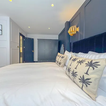 Apartment New Bond Street Residences London