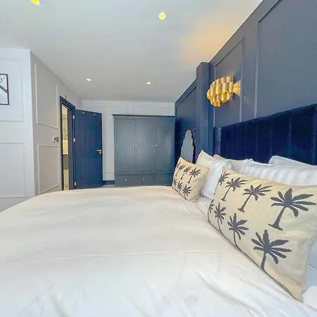 New Bond Street Residences *