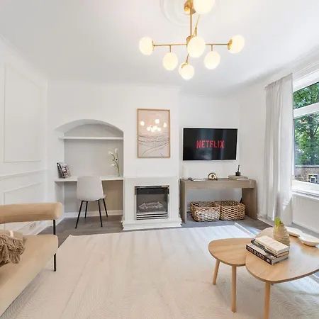 Modern 2-bedroom In