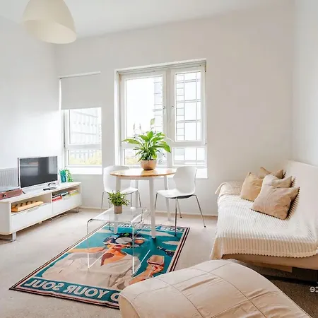 Apartment Rooftop By Keyhol Holidays London