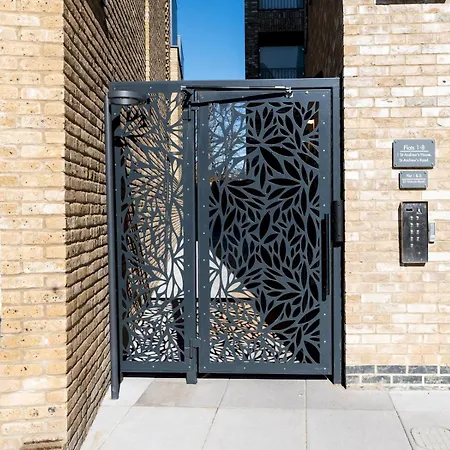Pass The Keys Chic Retreat London 1 Minute To Station Apartment *