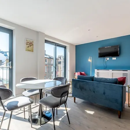 Pass The Keys Chic Retreat London 1 Minute To Station Apartment Surbiton