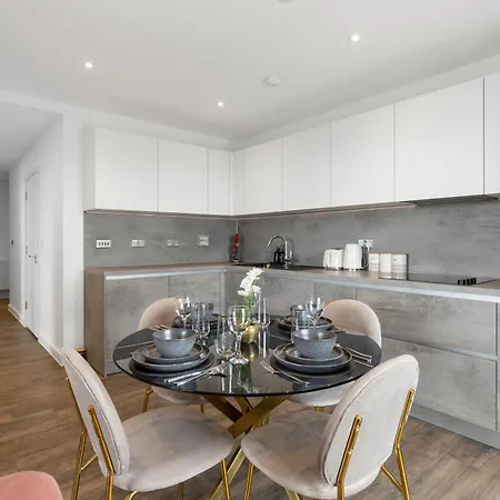 Khayat Homes - The Lasgidi - Two Bed Barking (Greater London)