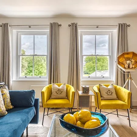 Cosy Modern Flat In Hampton Wick With Thames Views * Kingston upon Thames (Greater London)