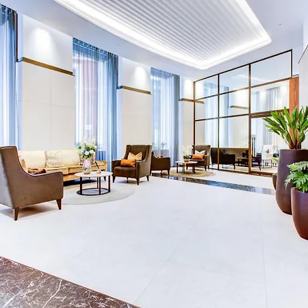 Mayfair Luxury Apartment *