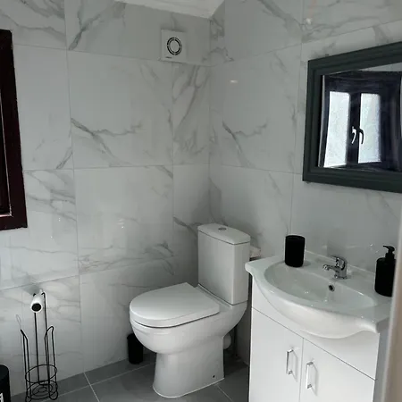 5 Minuets Walk To Tottenham Stadium * London