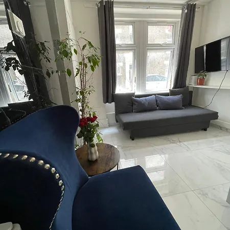 Apartment Lovely Ground Floor Miles