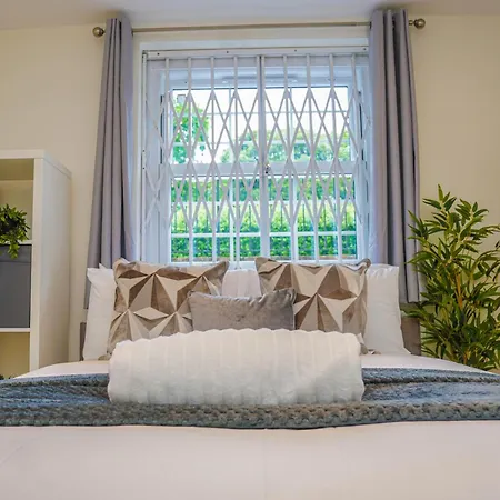 Apartment Spacious 2 Bedroom Flat For 6 With Garden Access In Brixton And Stockwell *
