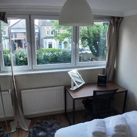 Apartment Spacious 5br 3ba Duplex In Prime Zone 2 Near Tube And River *