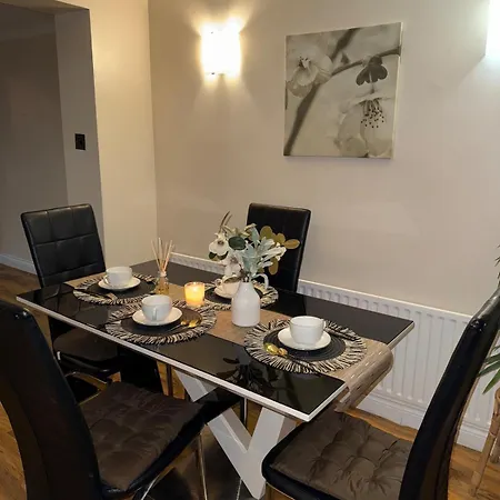 Cozy Two Bedroom In Welling Holiday home Plumstead (Greater London)