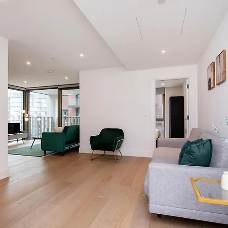 Lux And Large 2 Bed Battersea Power Station Appartement