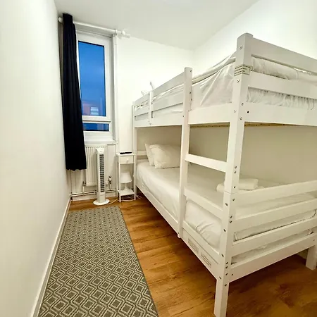 Apartment Modern 3bed Flat-central London