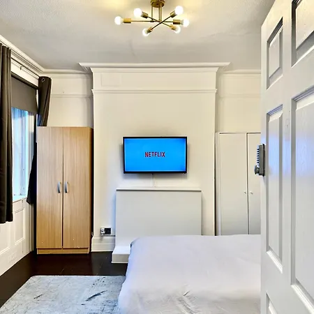 Guest house The Prestige - *