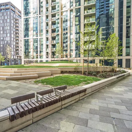 Blueground Canary Wharf Balcony Doorman Elev Lon-548 Apartment London
