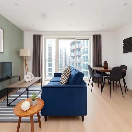 Bright & Modern Flat With Great Transport In Woolwich Apartamento Londres