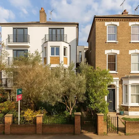 Apartment 2 Bed In Hammersmith