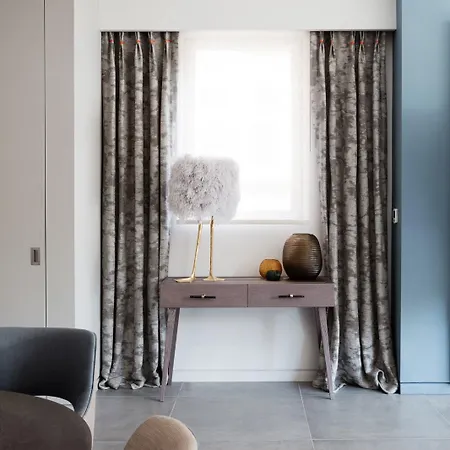 Luxury House With A Private Garden And Free Parking Holiday home